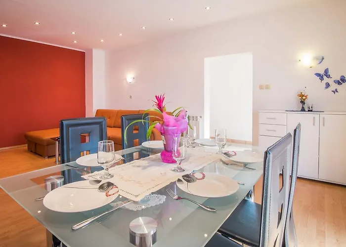 Appartement Jenny Pinezići