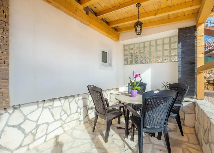 Apartament Jenny Pinezići